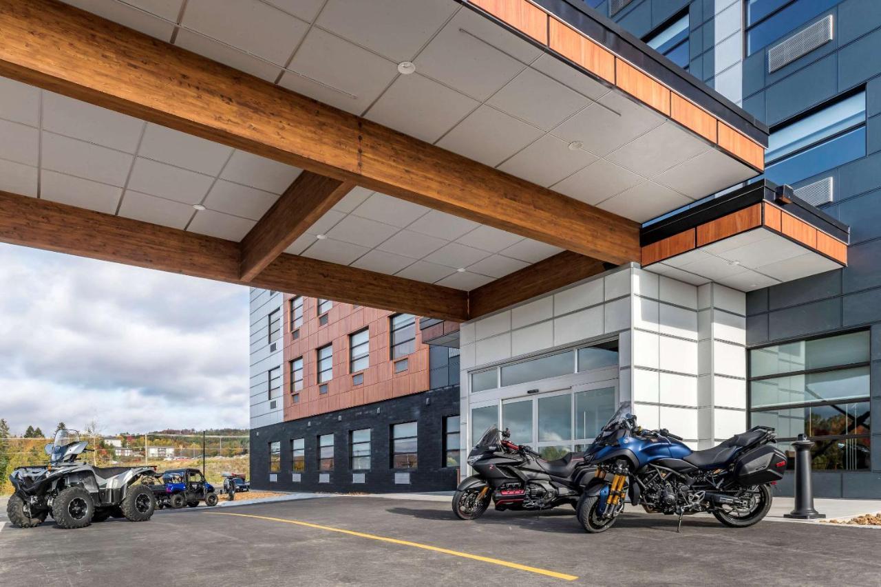 Quality Hotel & Conference Centre Edmundston Buitenkant foto