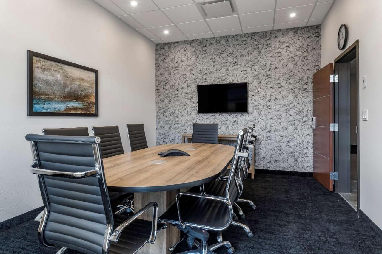 Quality Hotel & Conference Centre Edmundston Buitenkant foto