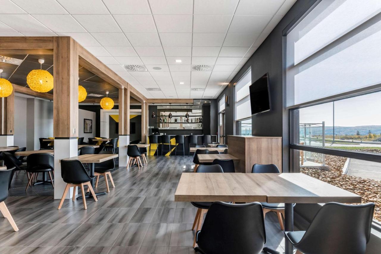 Quality Hotel & Conference Centre Edmundston Buitenkant foto