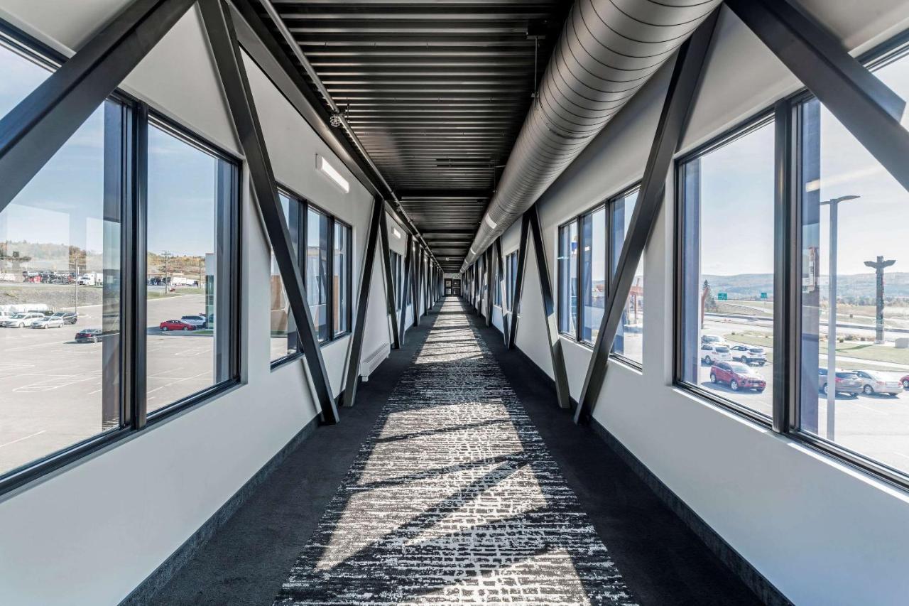 Quality Hotel & Conference Centre Edmundston Buitenkant foto