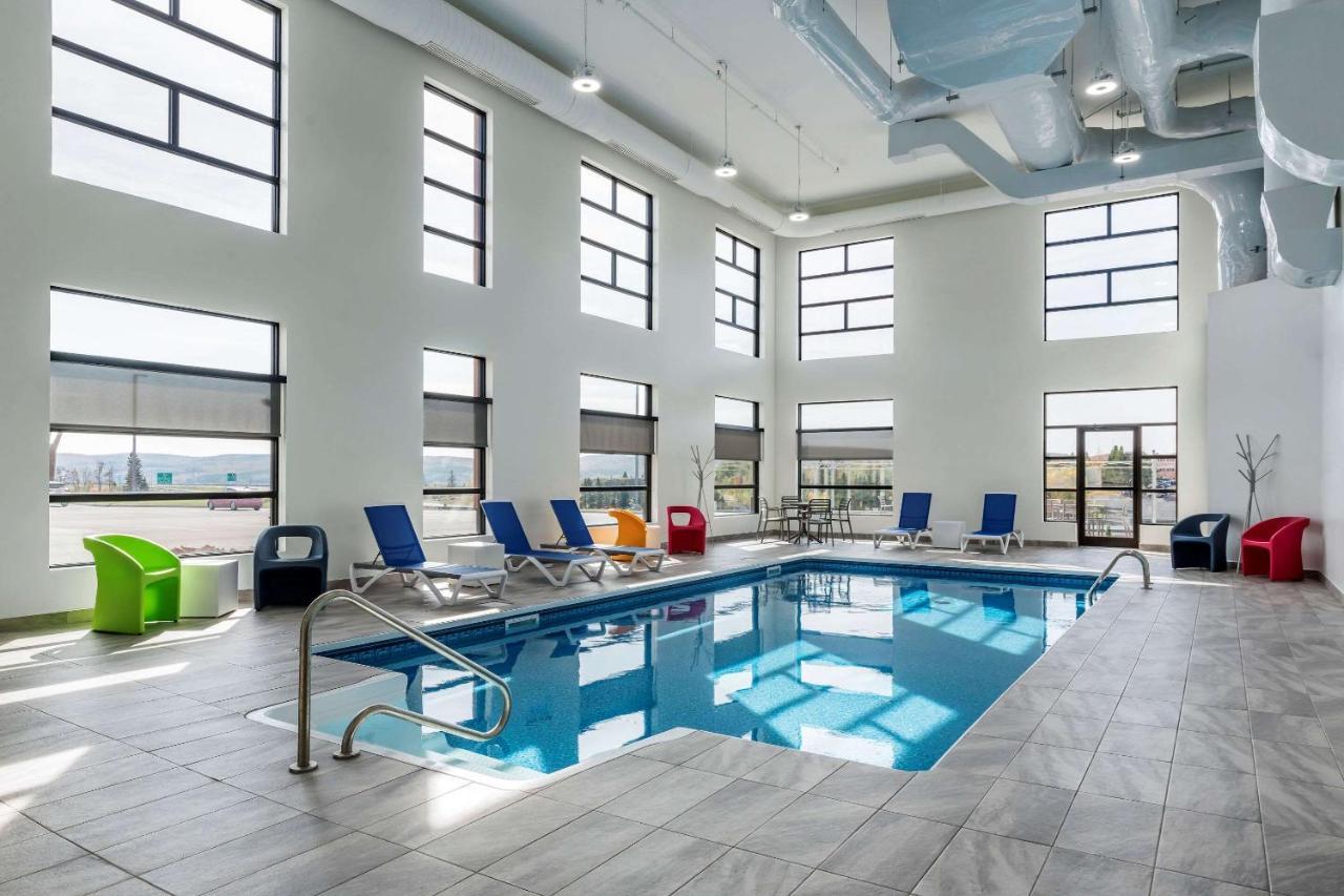 Quality Hotel & Conference Centre Edmundston Buitenkant foto